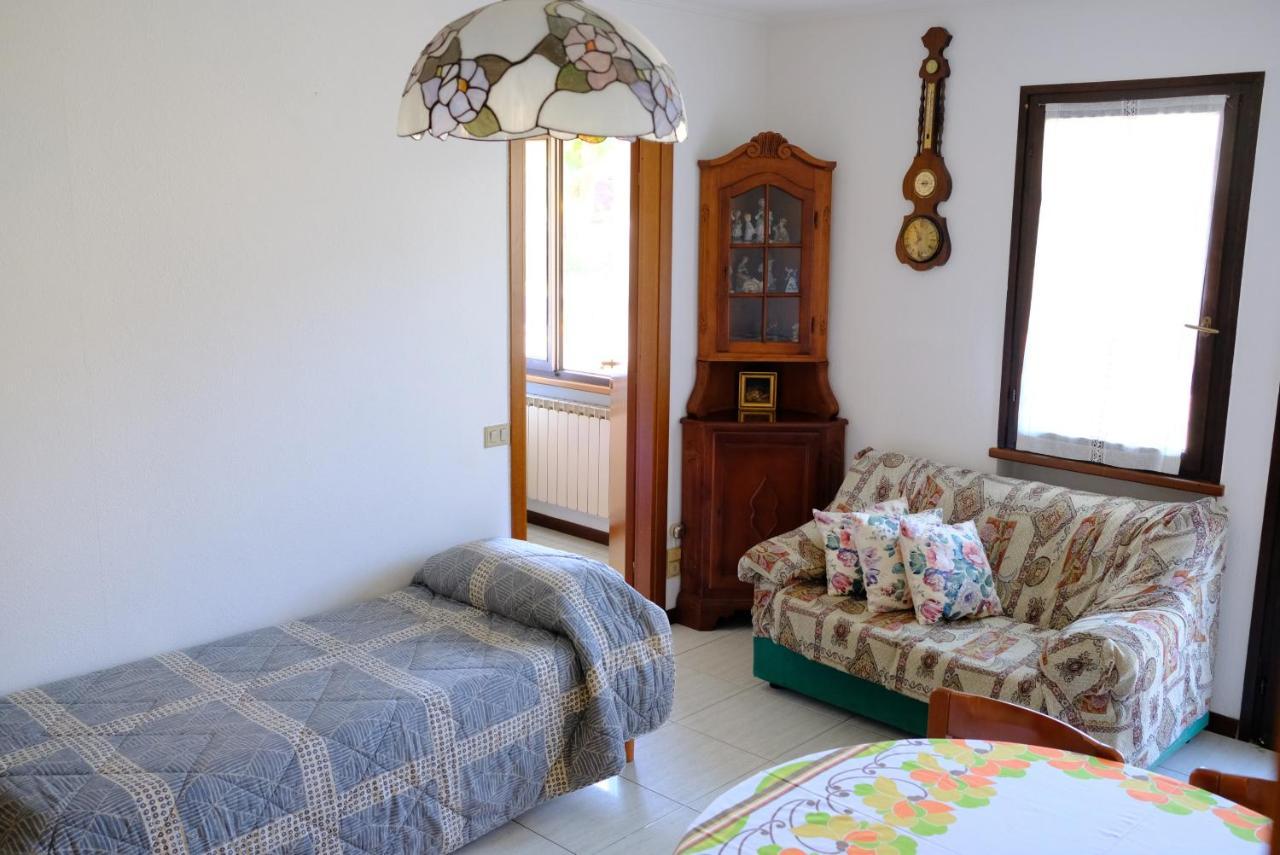 Hotel Il Canneto ปอร์โต เซเรซิโอ ภายนอก รูปภาพ