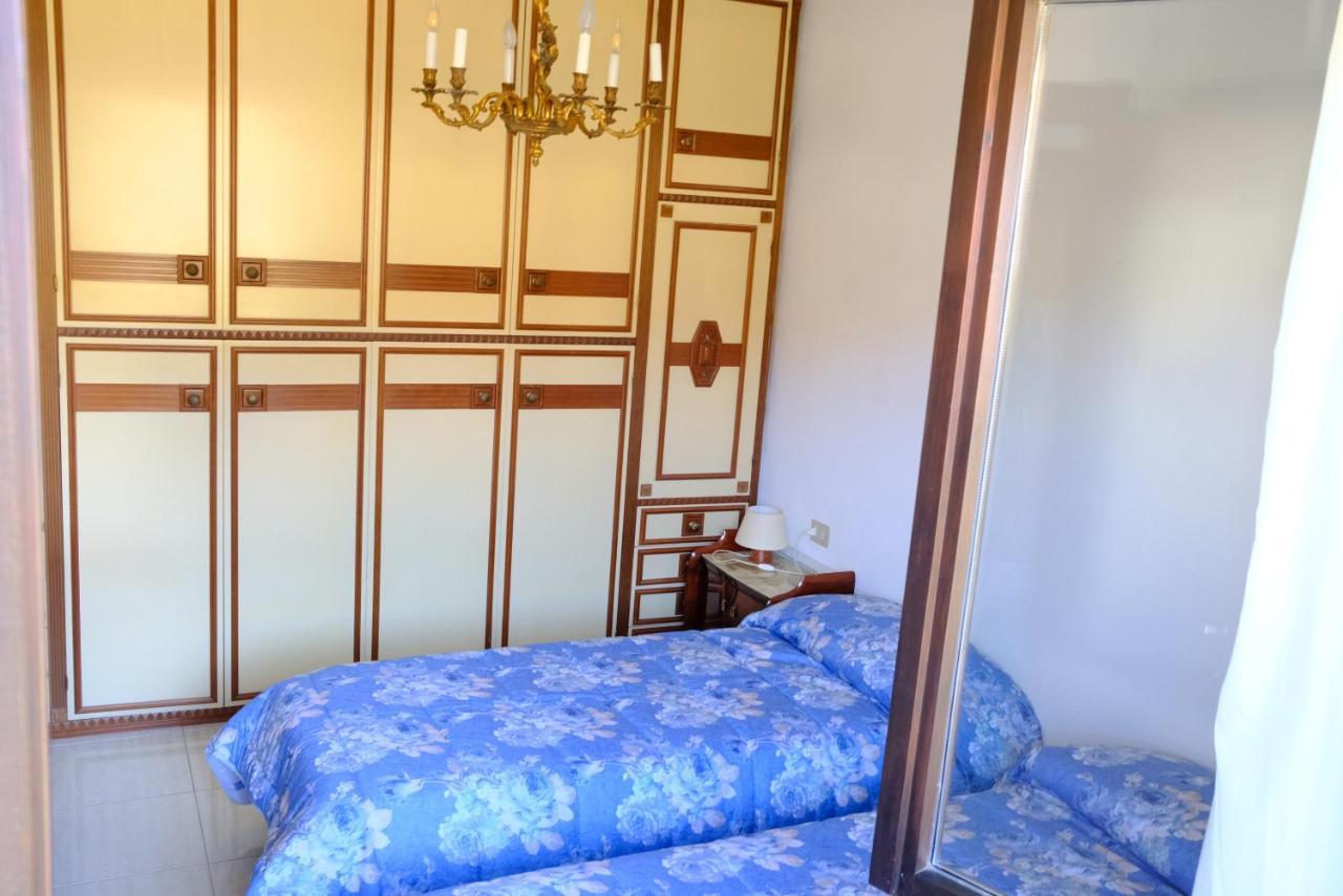 Hotel Il Canneto ปอร์โต เซเรซิโอ ภายนอก รูปภาพ