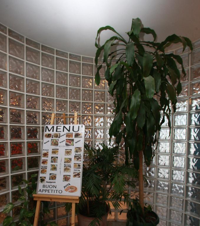 Hotel Il Canneto ปอร์โต เซเรซิโอ ภายนอก รูปภาพ